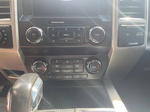 Certified 2019 Ford F150 Lariat AWD/4WD image 15