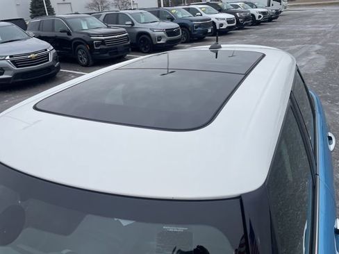 Used 2015 MINI Cooper S image 11