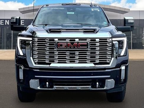 Certified 2025 GMC Sierra 3500 Denali w/ Denali Reserve Package AWD/4WD image 3