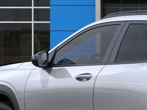 New 2026 Chevrolet Trax RS w/ Driver Confidence Package FWD image 12