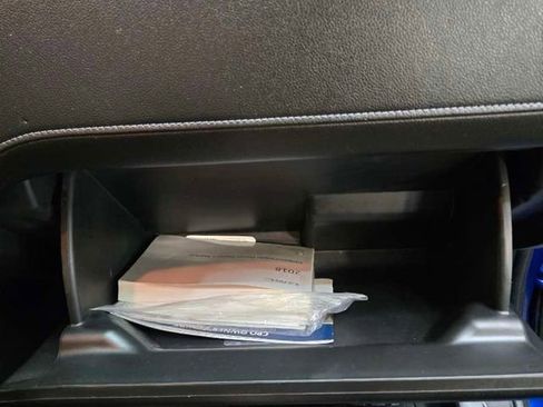 Used 2018 GMC Canyon SLE w/ SLE Convenience Package image 32