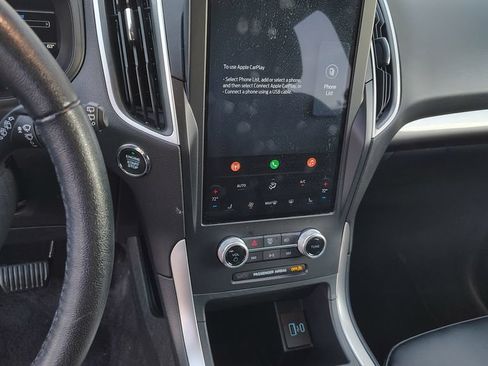 Used 2024 Ford Edge SEL AWD/4WD image 10