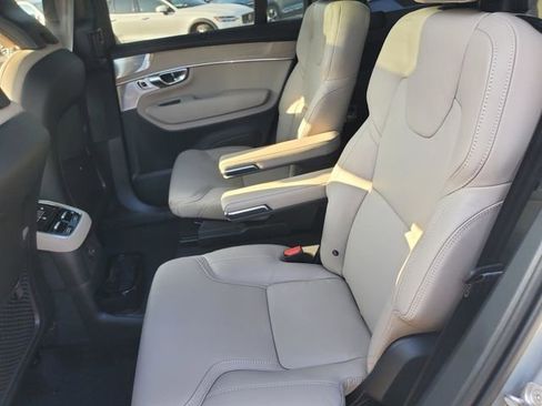 New 2026 Volvo XC90 T8 Ultra w/ Lounge Package AWD/4WD image 32