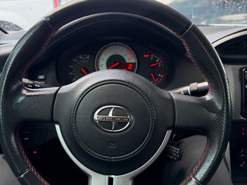 Used 2016 Scion FR-S RWD image 15