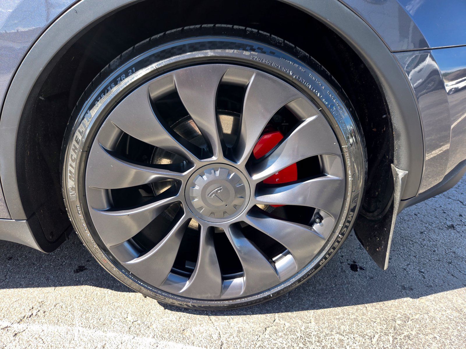 Used 2023 Tesla Model Y Performance AWD/4WD image 40