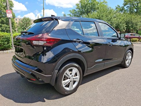 Certified 2023 Nissan Kicks S FWD image 6