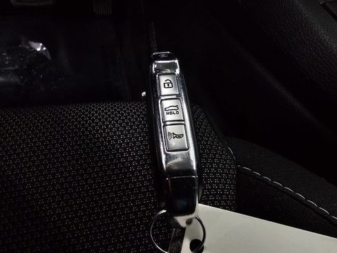 Used 2023 Kia Forte LXS w/ LXS Technology Package FWD image 30