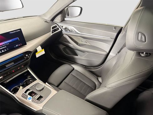 New 2026 BMW i4 eDrive40 w/ Premium Package RWD image 49