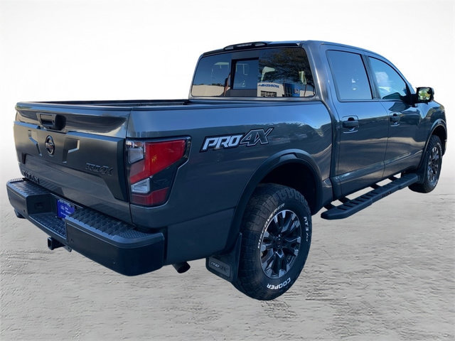 Used 2021 Nissan Titan PRO-4X w/ Pro-4x Convenience Package AWD/4WD image 3