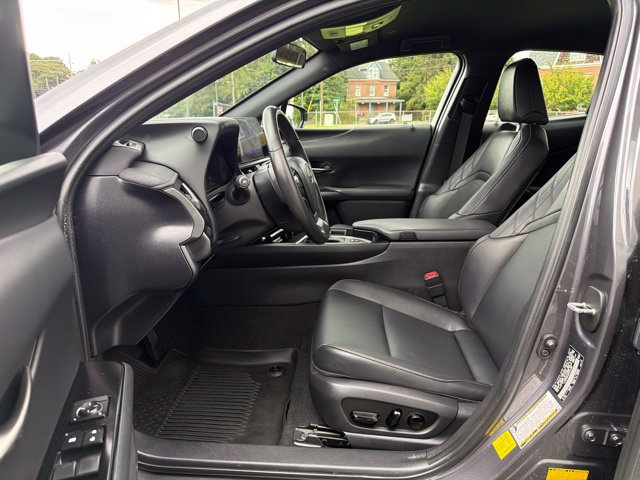 Used 2023 Lexus UX 250h AWD w/ Accessory Package (Z2) image 13