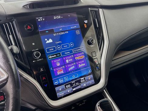 Used 2022 Subaru Outback Limited image 17