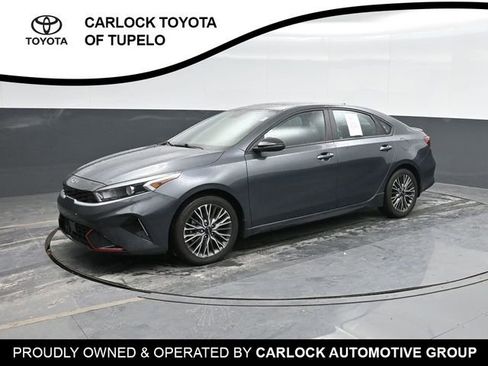 Used 2023 Kia Forte GT-Line w/ GT-Line Premium Package image 1