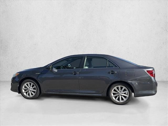 Used 2014 Toyota Camry XLE w/ Leather Package FWD image 7