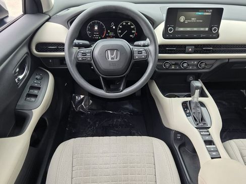 Used 2024 Honda HR-V LX image 12