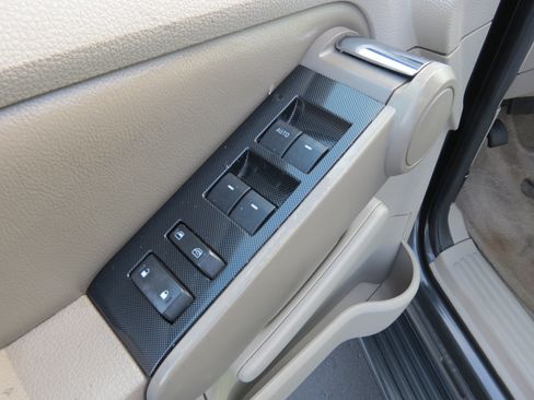 Used 2007 Ford Explorer XLT RWD image 18