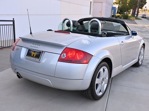 Used 2001 Audi TT 1.8T FWD image 11