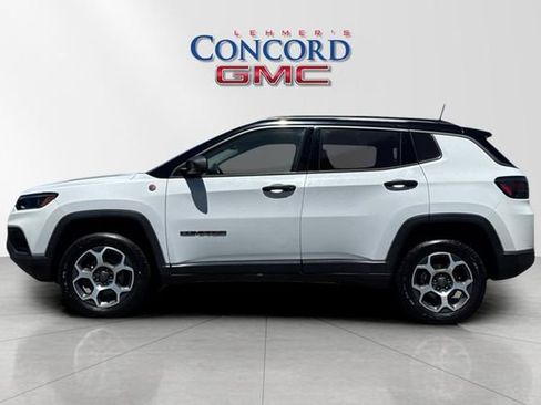 Used 2022 Jeep Compass Trailhawk w/ Trailhawk Elite Group AWD/4WD image 7