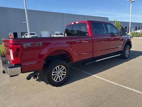 Used 2019 Ford F350 Lariat w/ Lariat Value Package AWD/4WD image 8