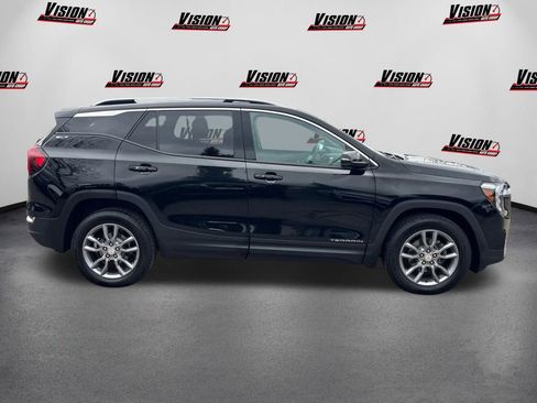 Used 2022 GMC Terrain SLT image 4