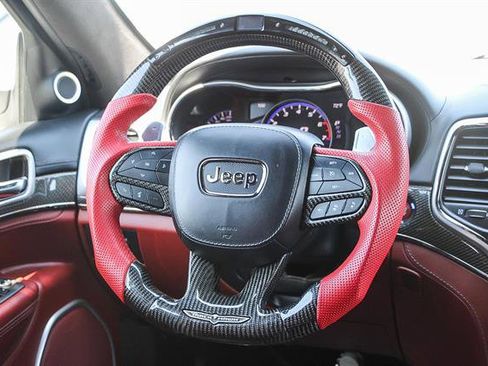 Used 2018 Jeep Grand Cherokee Trackhawk image 16