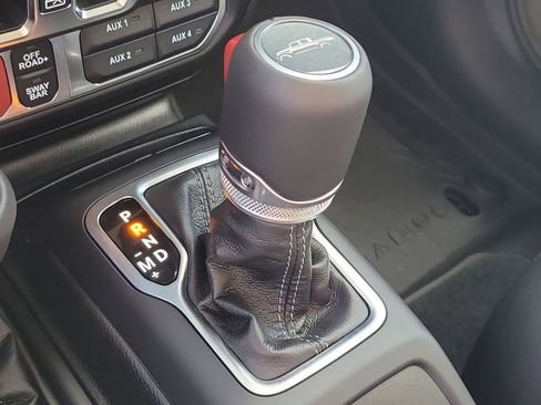 New 2026 Jeep Gladiator Rubicon w/ Steel Power Dome Hood Package AWD/4WD image 27