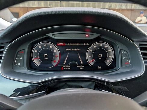 Used 2019 Audi Q8 Premium Plus w/ Premium Plus image 19