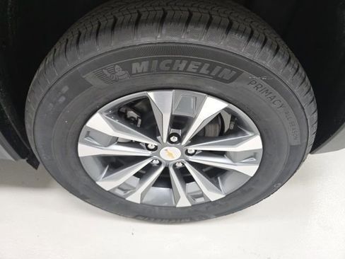 New 2026 Chevrolet Equinox LT w/ Convenience Package II AWD/4WD image 22