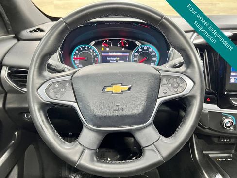 Used 2023 Chevrolet Traverse LT FWD image 10