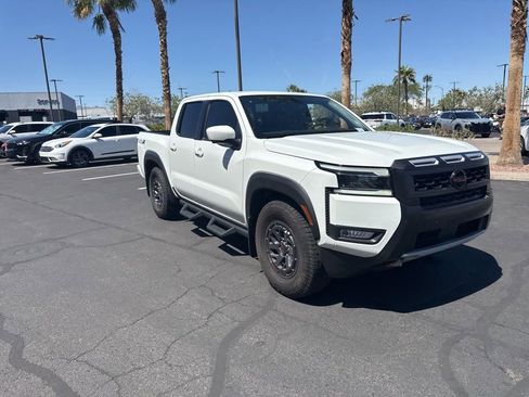 Used 2025 Nissan Frontier Pro-X w/ Pro Convenience Package image 4