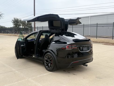 Used 2023 Tesla Model X Plaid image 20