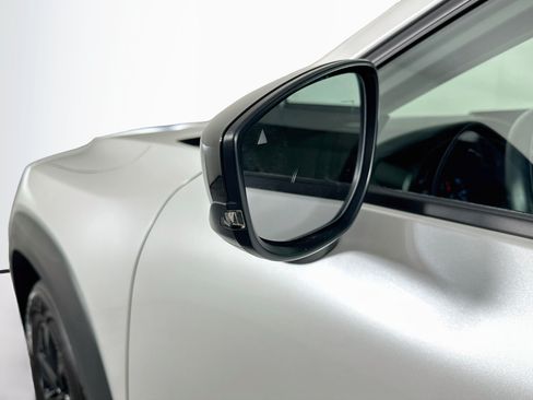 Used 2025 MAZDA CX-50 AWD 2.5 S w/ Premium Package image 16