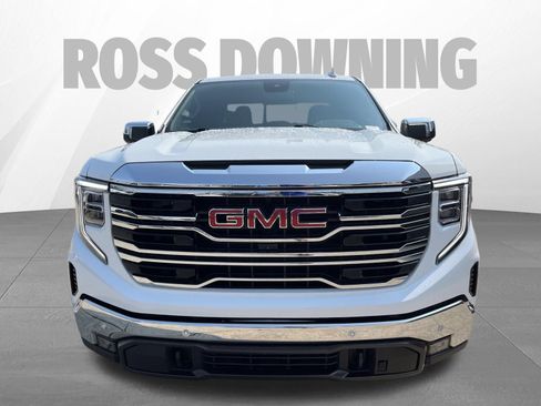 Used 2026 GMC Sierra 1500 SLT AWD/4WD image 2