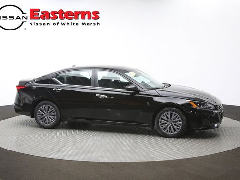 Used 2023 Nissan Altima 2.5 SV w/ SV Premium Package FWD image 49