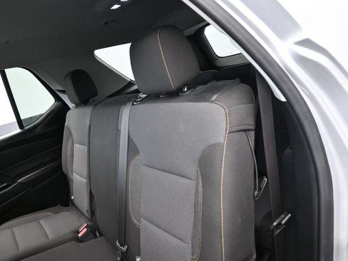 Used 2020 Chevrolet Traverse LS FWD image 28