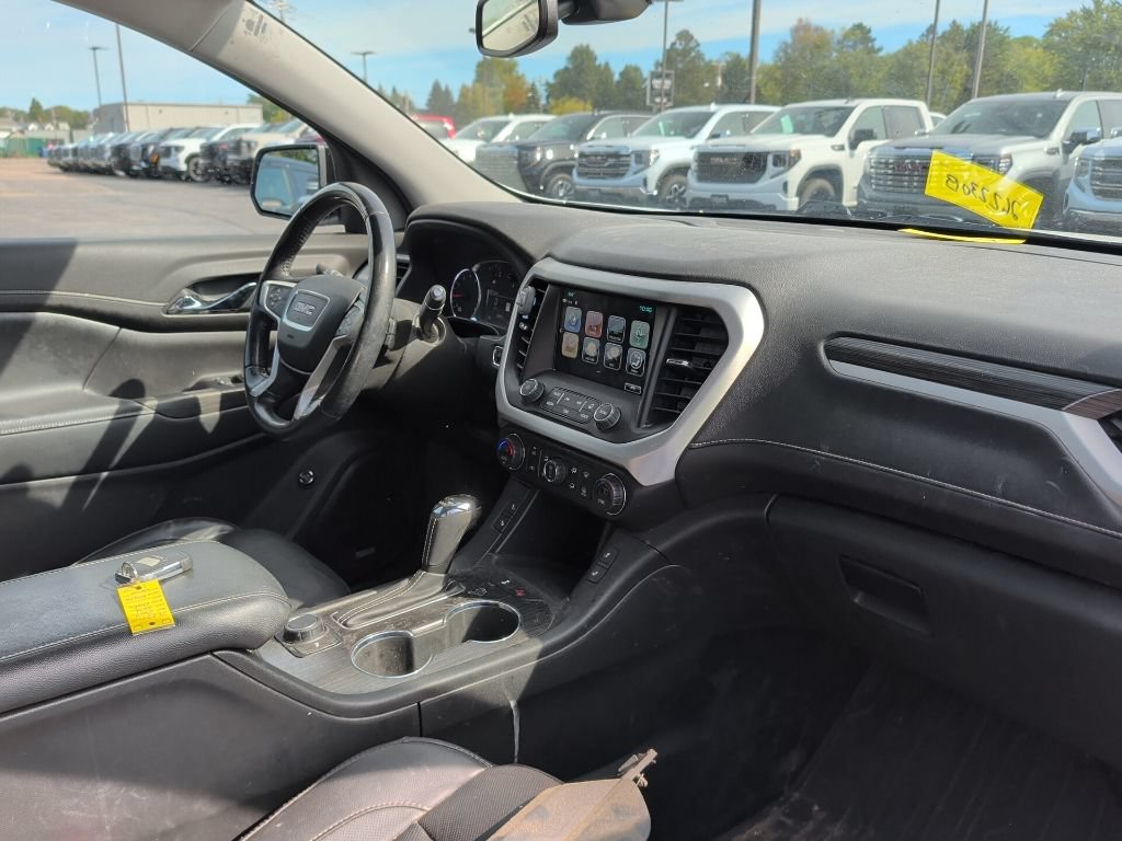 Used 2019 GMC Acadia SLT w/ Black Edition AWD/4WD image 6