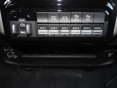 New 2025 RAM 2500 Tradesman image 23