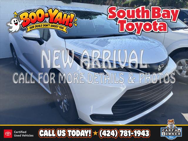 Certified 2026 Toyota Sienna LE FWD image 1