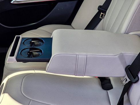 New 2026 Mercedes-Benz E 350 4MATIC image 30