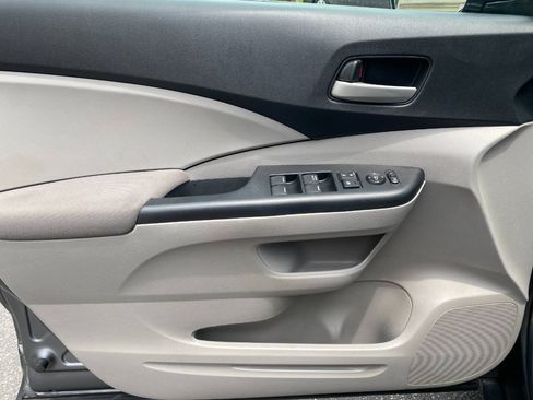 Used 2014 Honda CR-V LX image 11