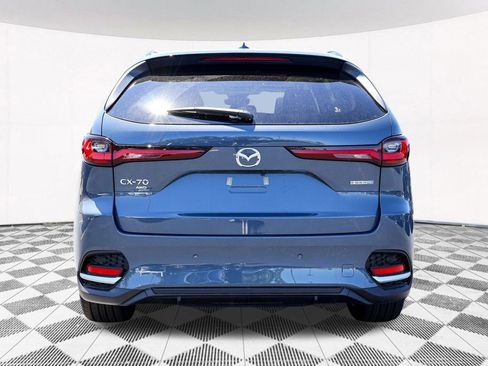 Used 2025 MAZDA CX-70 Plug-In Hybrid w/ Premium Pkg AWD/4WD image 11