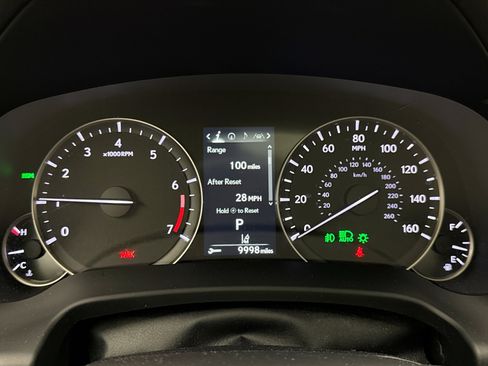 Used 2022 Lexus RX 350 AWD w/ Luxury Package image 9