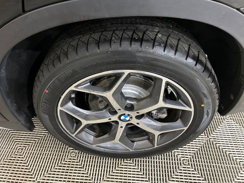 Used 2017 BMW X1 xDrive28i image 10
