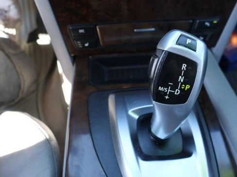 Used 2008 BMW 535xi Wagon w/ Premium Pkg image 19