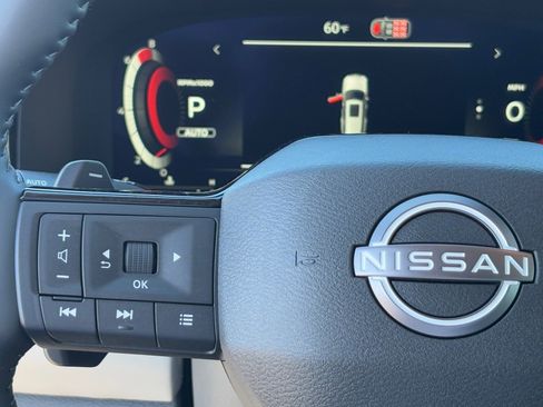 New 2026 Nissan Pathfinder SL image 19