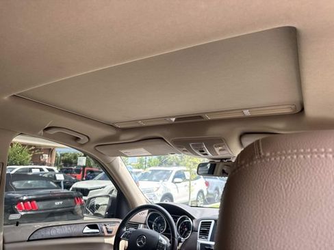 Used 2015 Mercedes-Benz ML 350 2WD image 9