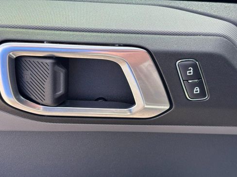 Used 2023 Ford Bronco Big Bend image 18