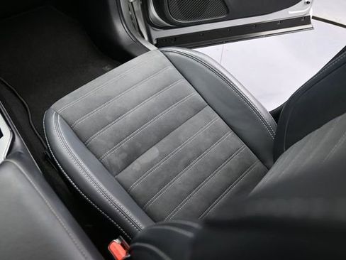 Used 2025 Mitsubishi Outlander SE AWD/4WD image 12
