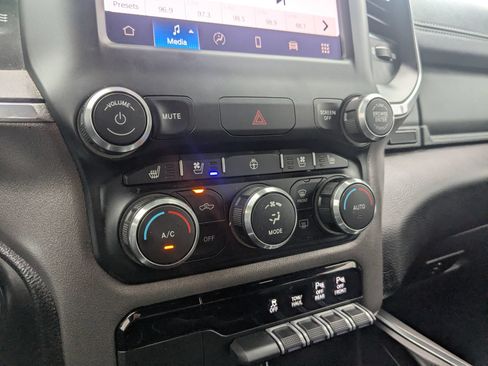 Used 2022 RAM 1500 Laramie w/ Sport Appearance Package AWD/4WD image 17