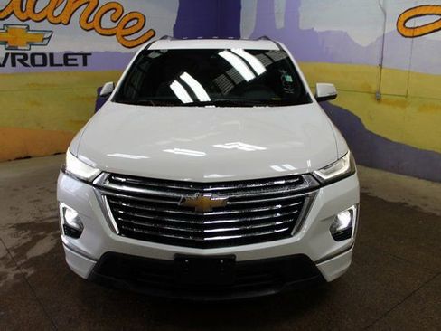 Used 2023 Chevrolet Traverse Premier AWD/4WD image 7