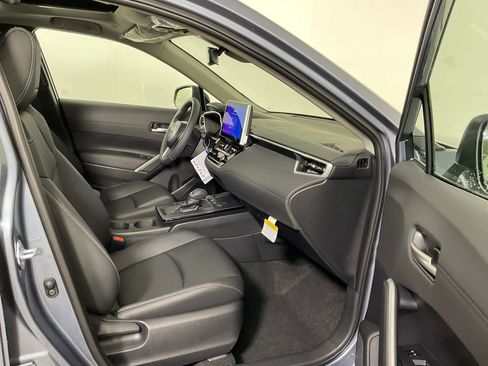 New 2026 Toyota Corolla Cross XLE image 21